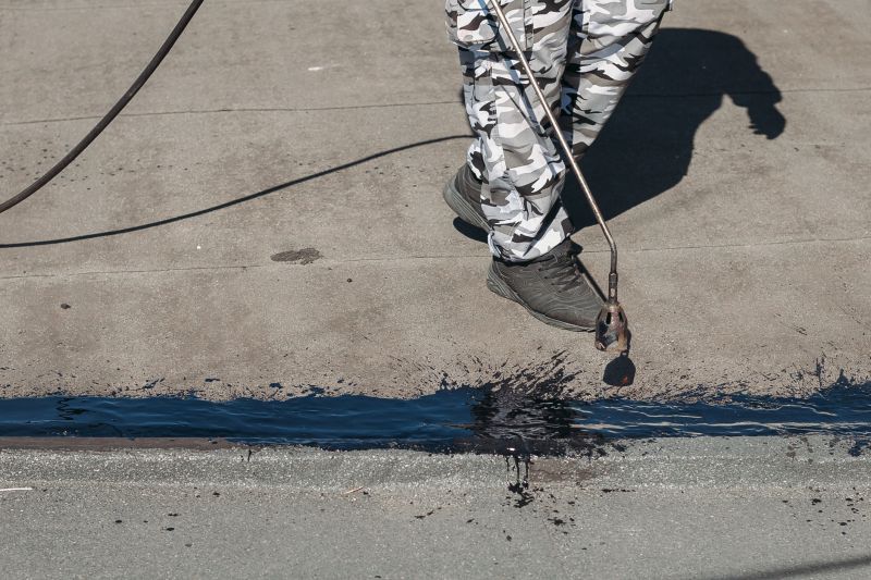 How Tar Roof Torchdown Installation Improves Waterproofing